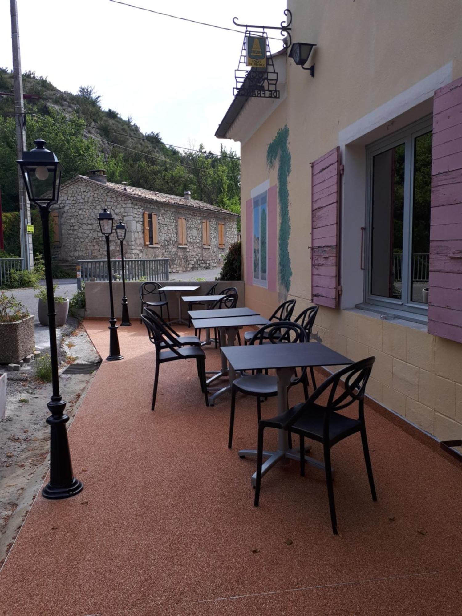 Logis Hotel Le Ceans Orpierre Dış mekan fotoğraf